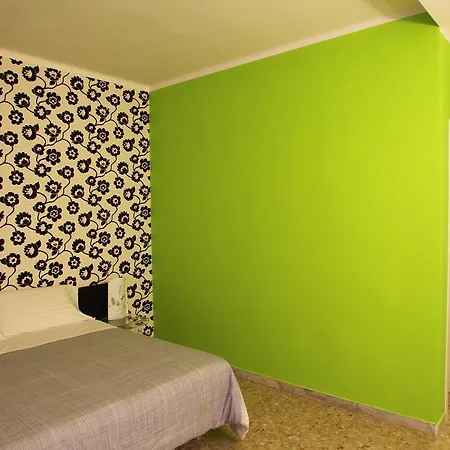 Viasparano לינה וארוחת בוקר 3*