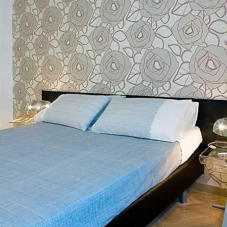Couette-café Viasparano 3*