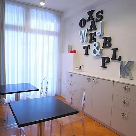 Couette-café Viasparano 3*